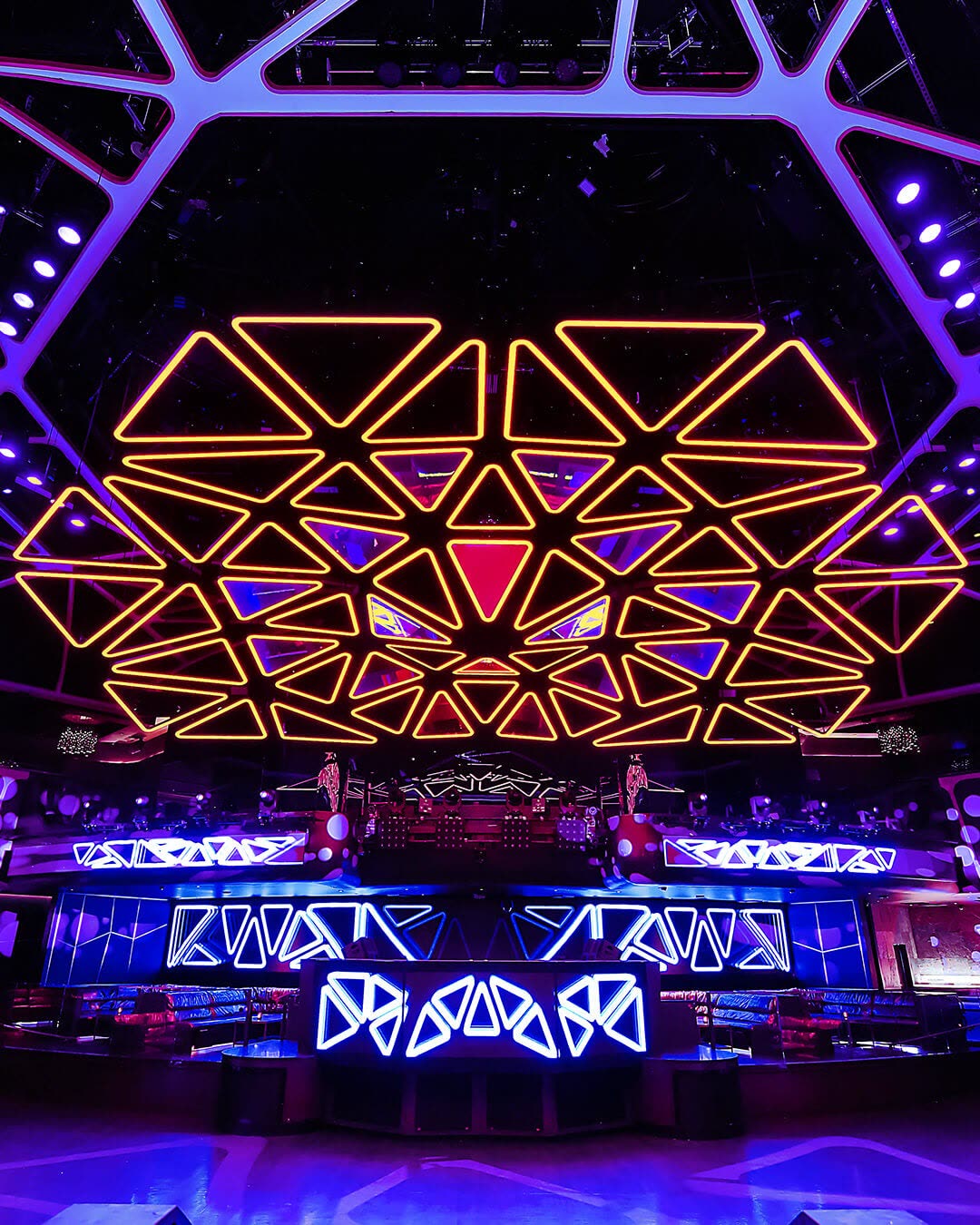 Inside Hakkasan